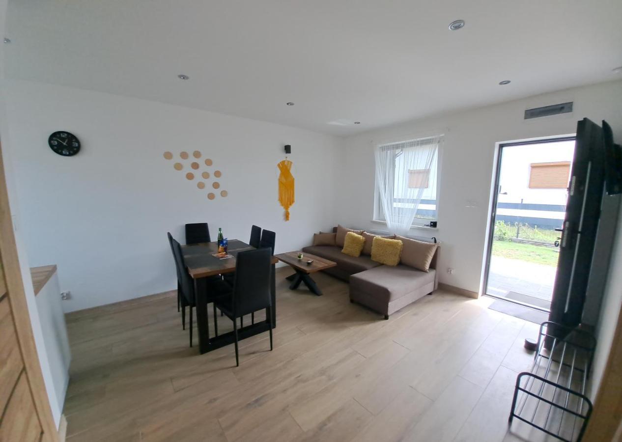 Apartamenty Bursztynowa Zatoka - Leba - Nowecin Exteriér fotografie